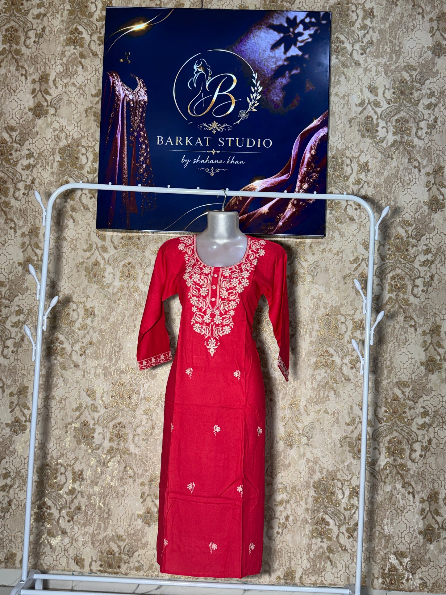 Embroidered Straight Kurti